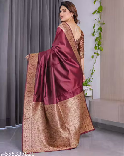Elegant Kanjivaram Silk Saree with Woven Zari Pallu and Matching Blouse