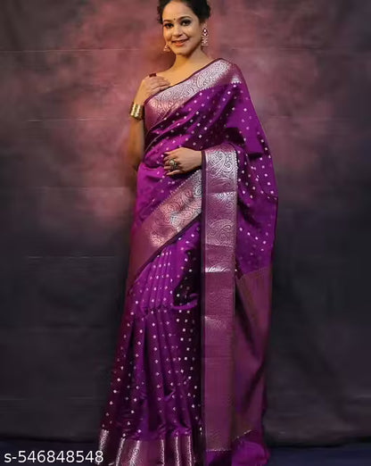 Splendorous Soft Banarasi Silk Saree With Luxuriant Blouse Piece