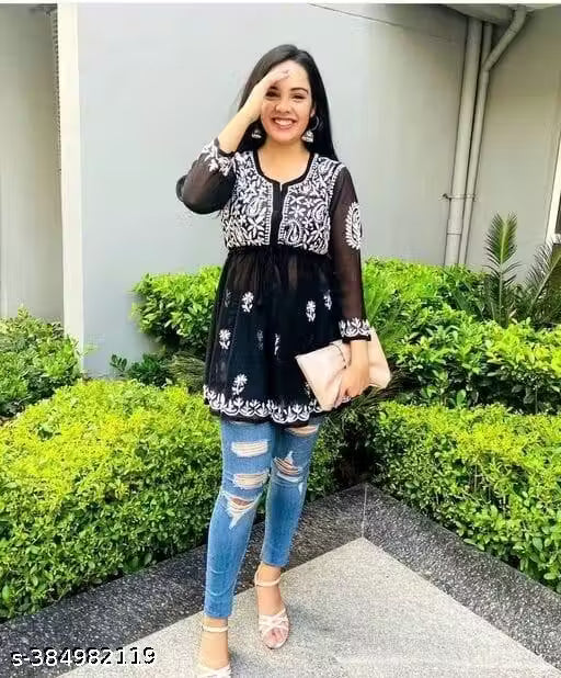 SAHJANAND FASHIONABLE KURTIS