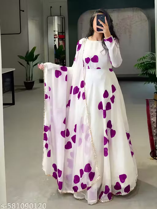 Elegant white dress with purpal heart for womens