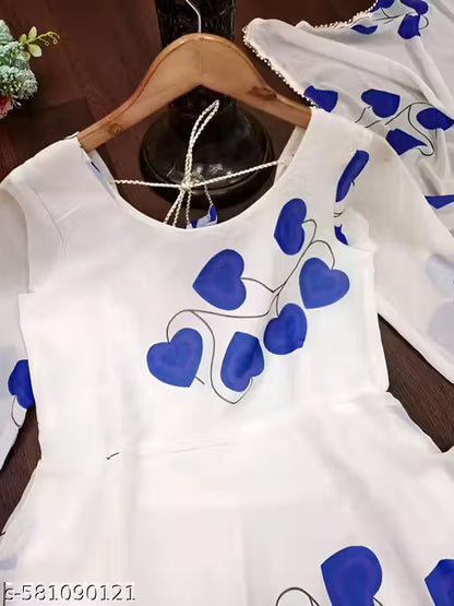 Elegant white dress with blue heart for womens