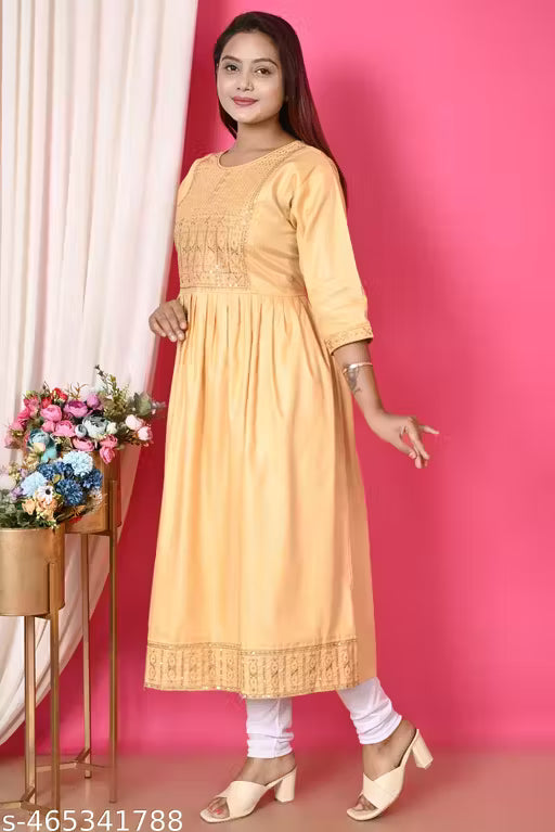 Super stylish and pretty elegant women ethnic kurti
